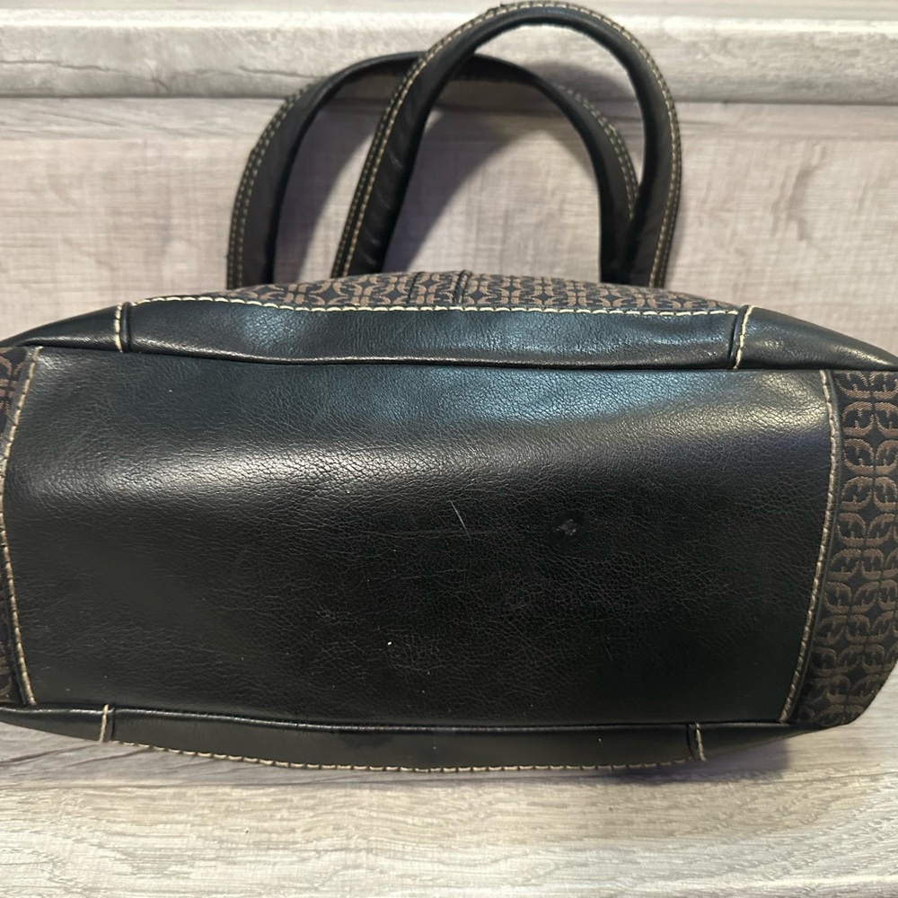 Fossil Double Handled Shoulder Bag With Key Charm - Picture 9 of 11